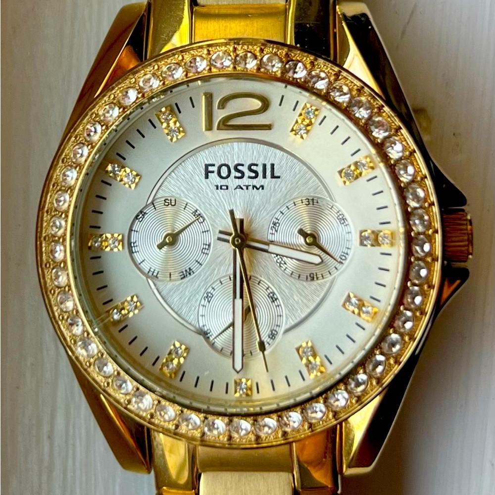 Fossil Riley Gold Rhinestone Watch